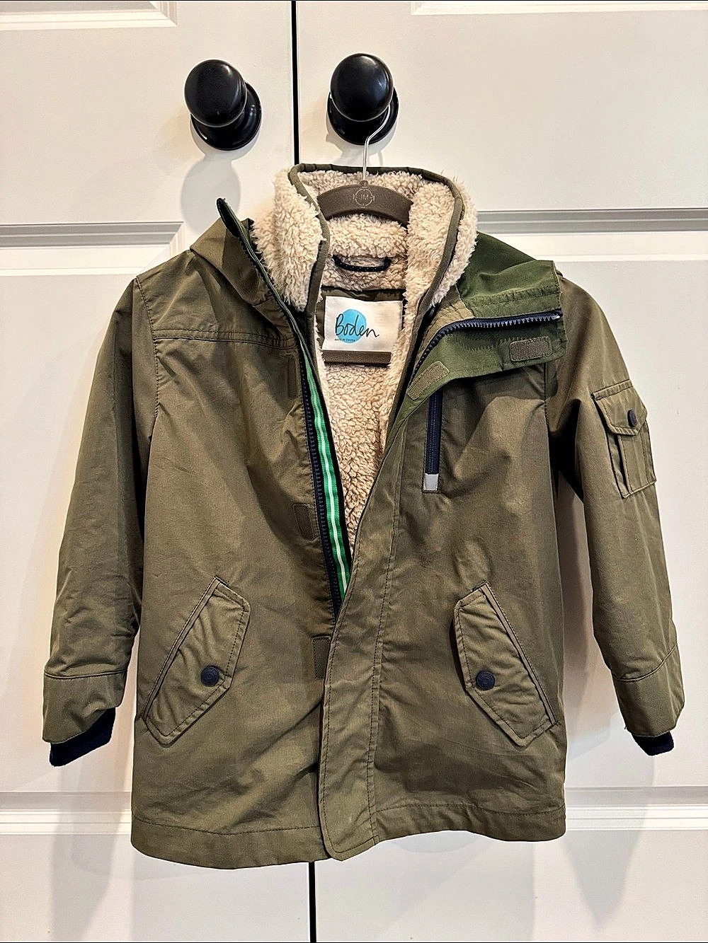 Mini Boden Sherpa Lined Water resistant Jacket, Green, Boys 5-6Y, LIKE NEW